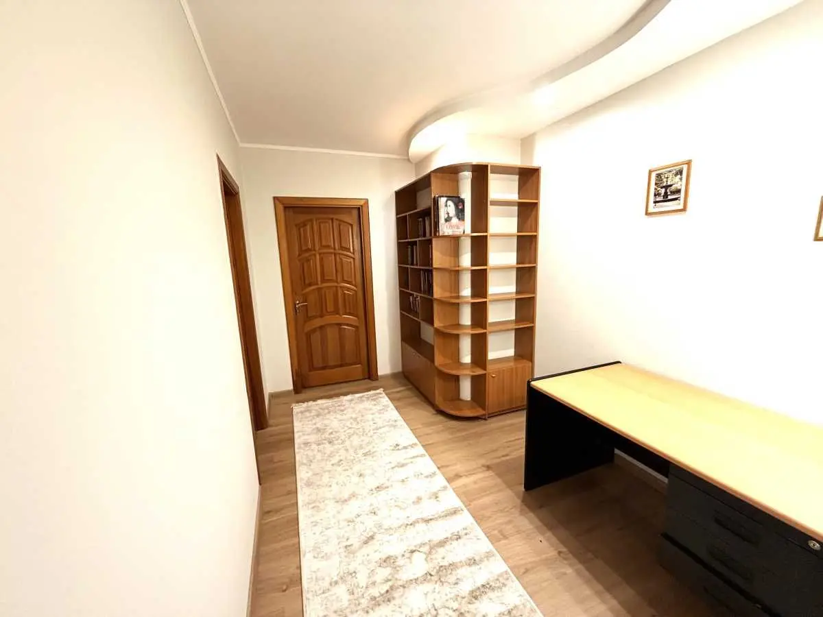 Фото Rent a 2-room apartment, Marshala Konieva Street  Kyiv for long-term rent, price: 25000 UAH, code 8452