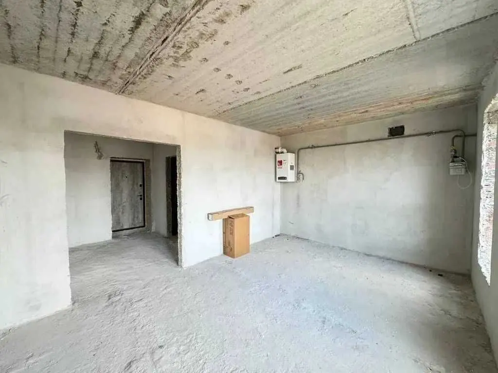 Фото Selling a 3-room apartment, 83.3 sq.m., Buhaia Street  Vovchynets, price: 93000 USD, code 8453