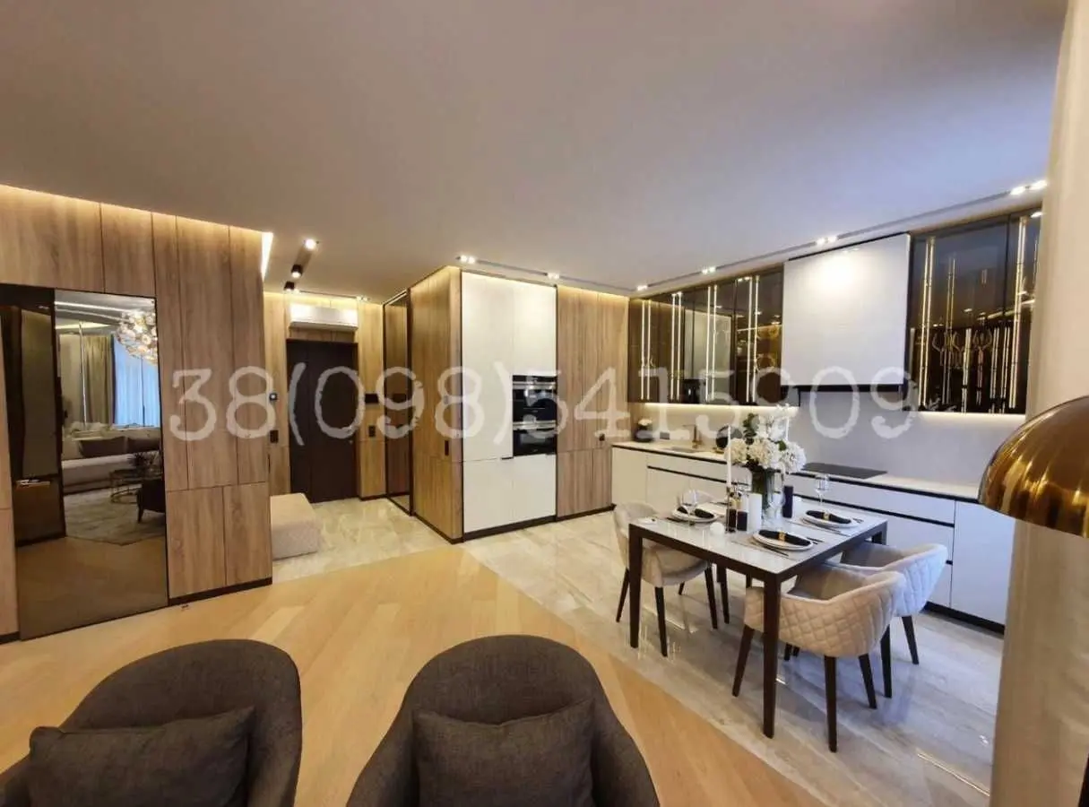 Фото Rent a 3-room apartment, John Paul II Street (Patrisa Lumumby Street) 6/1 Kyiv for long-term rent, price: 3500 USD, code 8457