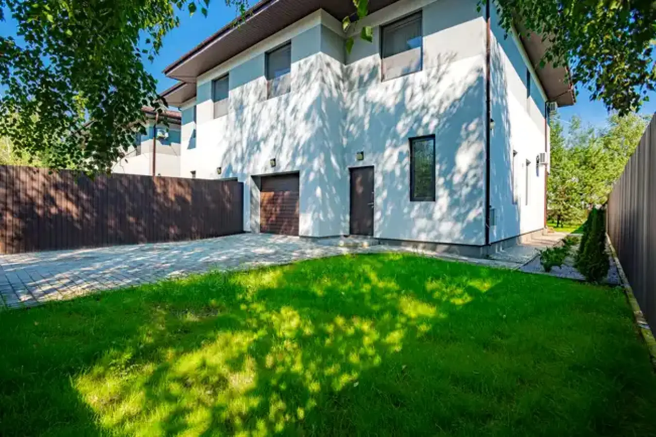 Фото Продаю будинок, 166 кв. м, Радистів пров.  Київ, ціна: 198000 $, код 8458
