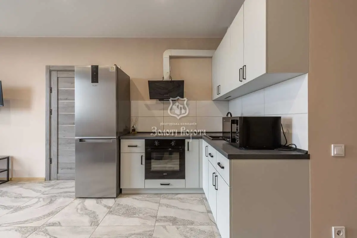 Фото Selling a 1-room apartment, 47.2 sq.m., Zarichna Street 6к2 Kyiv, price: 103500 USD, code 8462