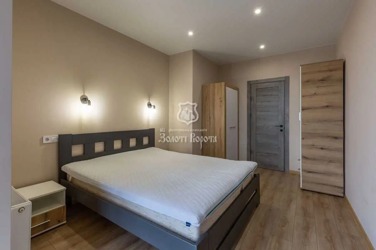 Фото Selling a 1-room apartment, 47.2 sq.m., Zarichna Street 6к2 Kyiv, price: 103500 USD, code 8462