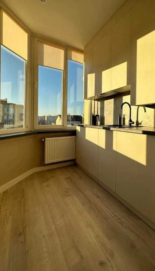 Фото Selling a 1-room apartment, 37.9 sq.m., 7 Sofiivska Borschahivka, price: 77000 USD, code 8463