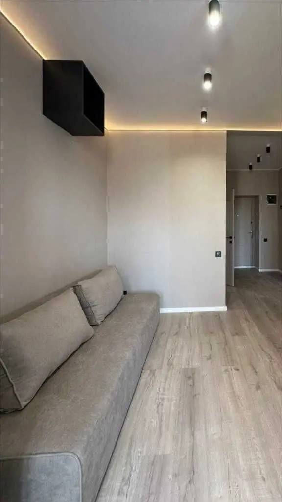 Фото Selling a 1-room apartment, 37.9 sq.m., 7 Sofiivska Borschahivka, price: 77000 USD, code 8463