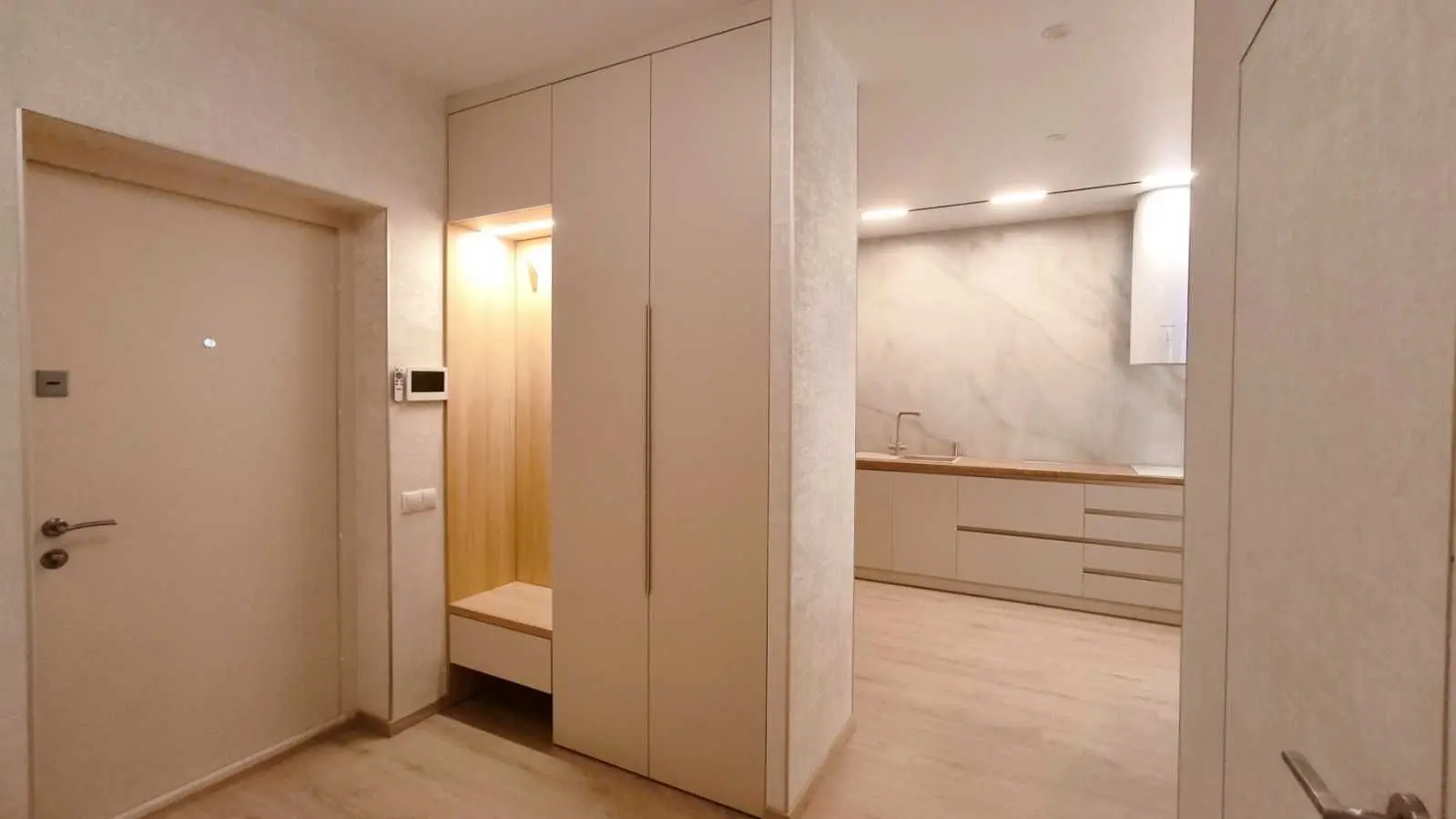 Фото Rent a 1-room apartment, Rodyny Kristeriv street  Kyiv for long-term rent, price: 27000 UAH, code 8467
