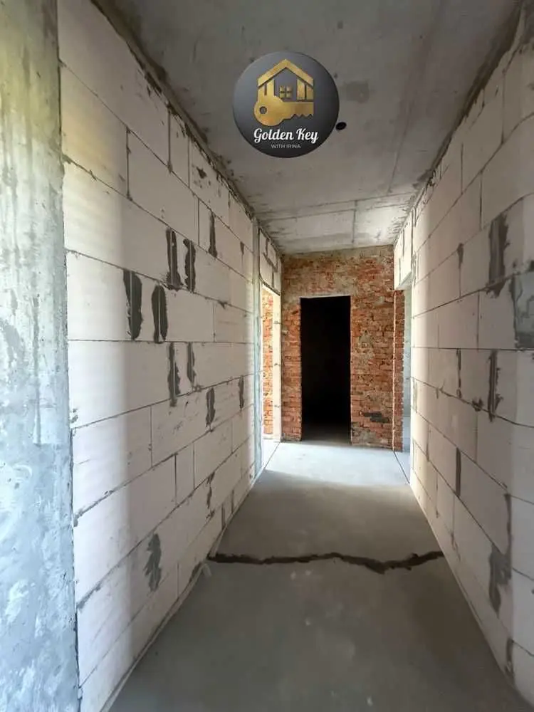 Фото Selling a 3-room apartment, 68.2 sq.m., Chubynske, price: 69000 USD, code 8470