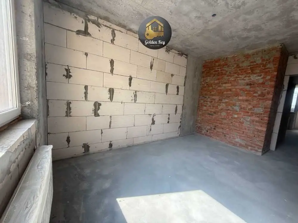 Фото Selling a 3-room apartment, 68.2 sq.m., Chubynske, price: 69000 USD, code 8470