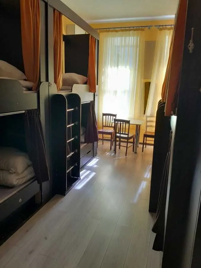 Фото Rent a 6-room apartment, Symona Petliury Street 5 Kyiv for long-term rent, price: 4000 UAH, code 8471