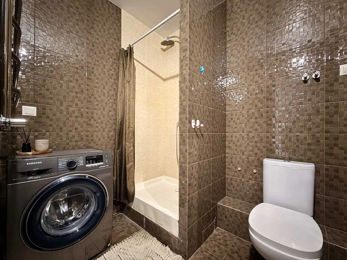 Фото Selling a 1-room apartment, 51.1 sq.m., Boryspilska Street  Kyiv, price: 57500 USD, code 8472