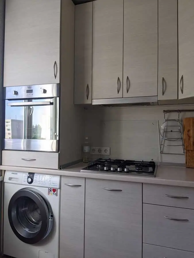 Фото Selling a 3-room apartment, 57 sq.m., Mykoly Mikhnovskoho Boulevard (Druzhby Narodiv Boulevard) 19 Kyiv, price: 70000 USD, code 8476