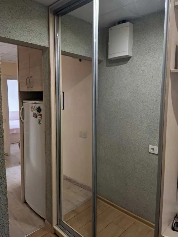 Фото Selling a 3-room apartment, 57 sq.m., Mykoly Mikhnovskoho Boulevard (Druzhby Narodiv Boulevard) 19 Kyiv, price: 70000 USD, code 8476