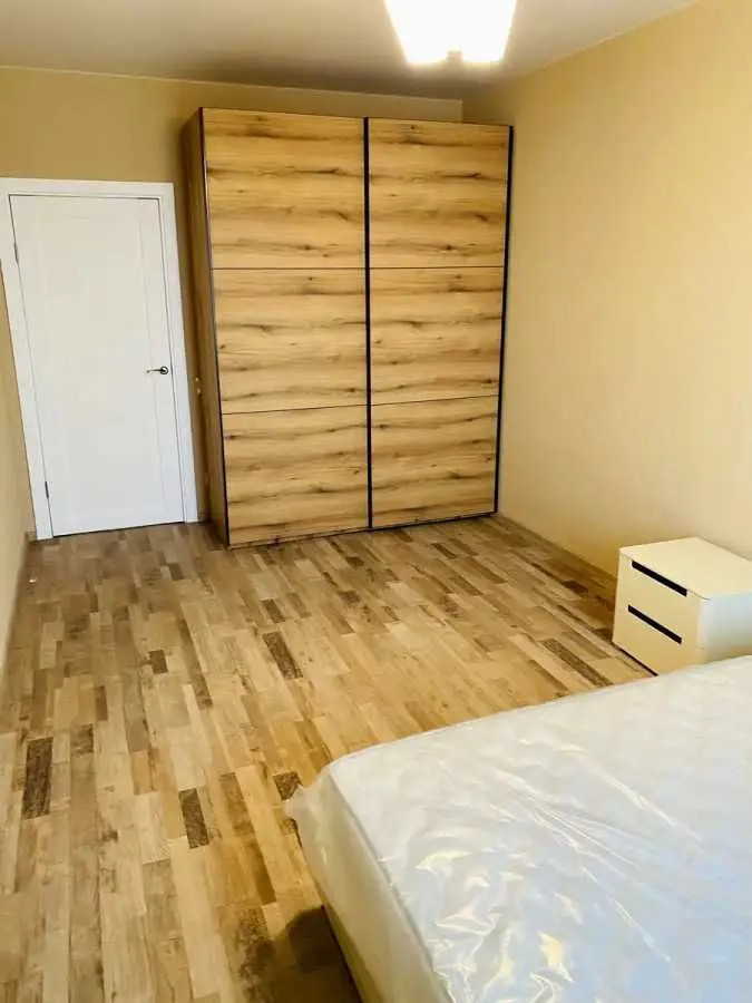 Фото Rent a 1-room apartment, Mykoly Hulaka Street  Kyiv for long-term rent, price: 17000 UAH, code 8481