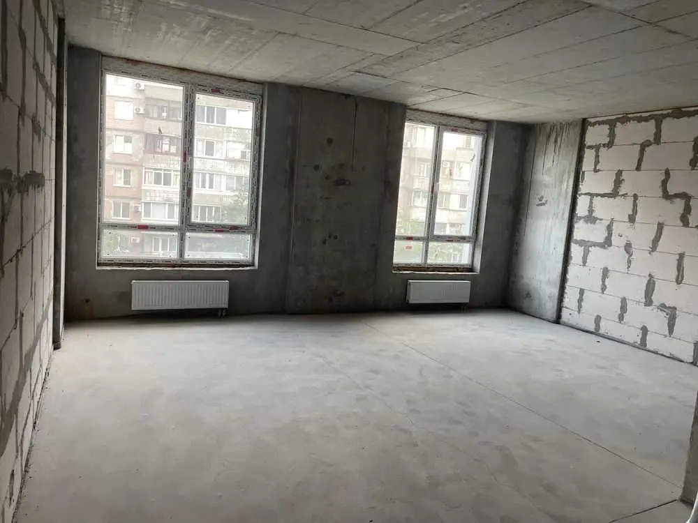Фото Продаю 1 кімнатну квартиру, 44.6 кв. м, Космічна вул.  Дніпро, ціна: 48500 USD, код 8485