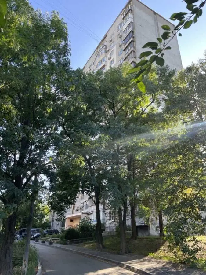 Фото Selling a 1-room apartment, 35 sq.m., Demiivska Street 47 Kyiv, price: 43000 USD, code 8487