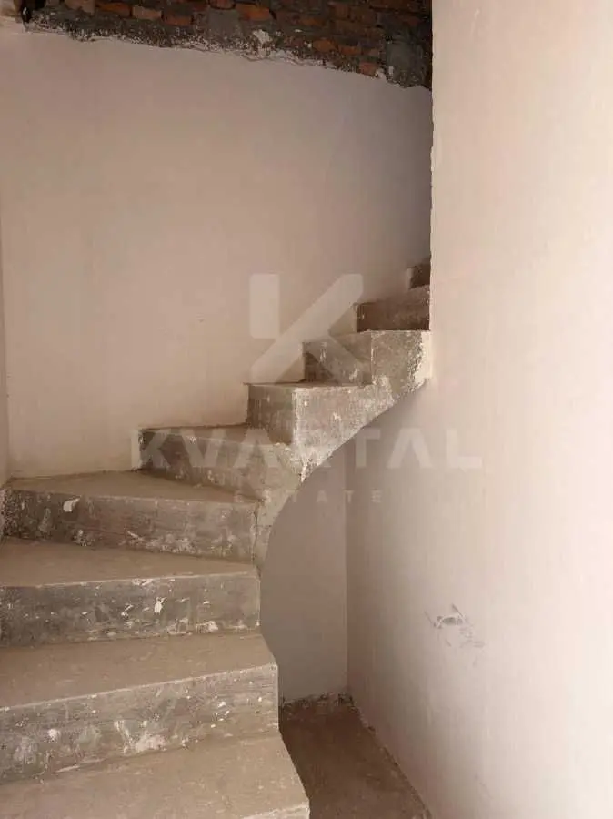 Фото Продаю 3 кімнатну квартиру, 99.4 кв. м, Пушкінська вул.  Ірпінь, ціна: 88000 USD, код 8489
