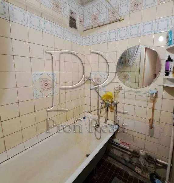 Фото Продаю 2 кімнатну квартиру, 46 кв. м, Дарницький бульв. 7 Київ, ціна: 49000 USD, код 8491