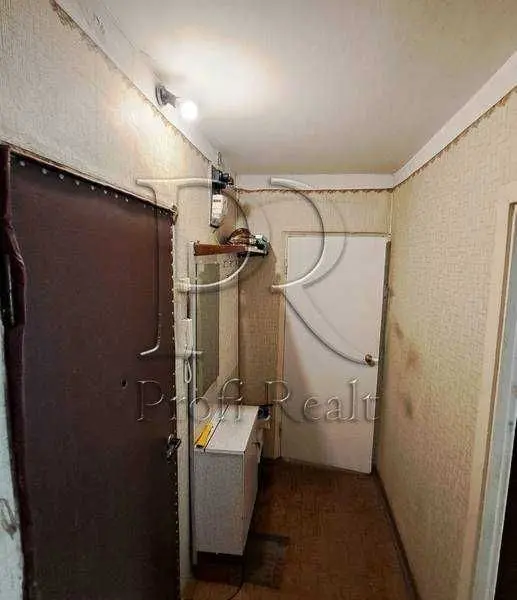 Фото Продаю 2 кімнатну квартиру, 46 кв. м, Дарницький бульв. 7 Київ, ціна: 49000 USD, код 8491