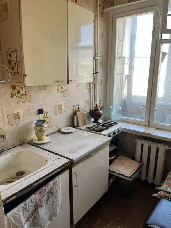 Фото Зняти 1 кімнатну квартиру, Березняківська вул. 24б Київ в довгострокову оренду, ціна: 6000 UAH, код 8494