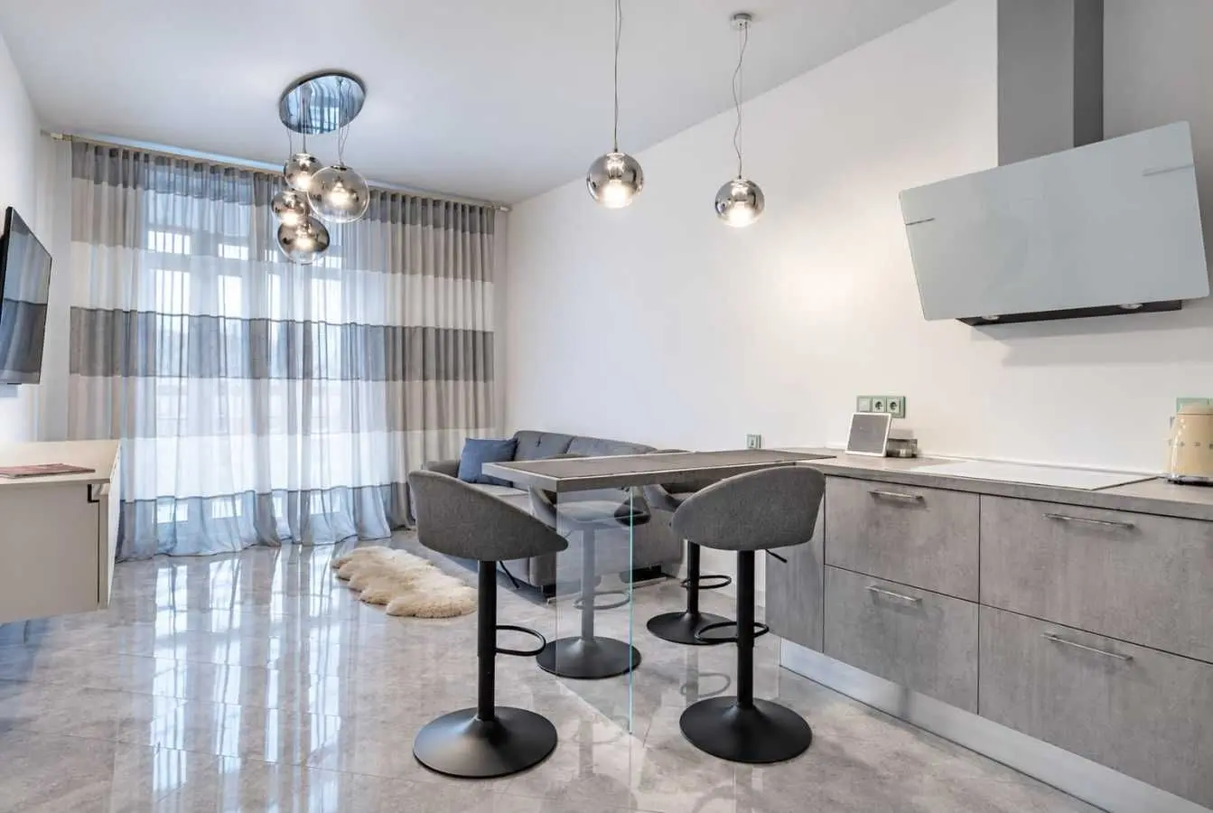 Фото Rent a 2-room apartment, Kazymyra Malevycha Street (Bozhenka Street) 48 Kyiv for long-term rent, price: 1000 USD, code 8496