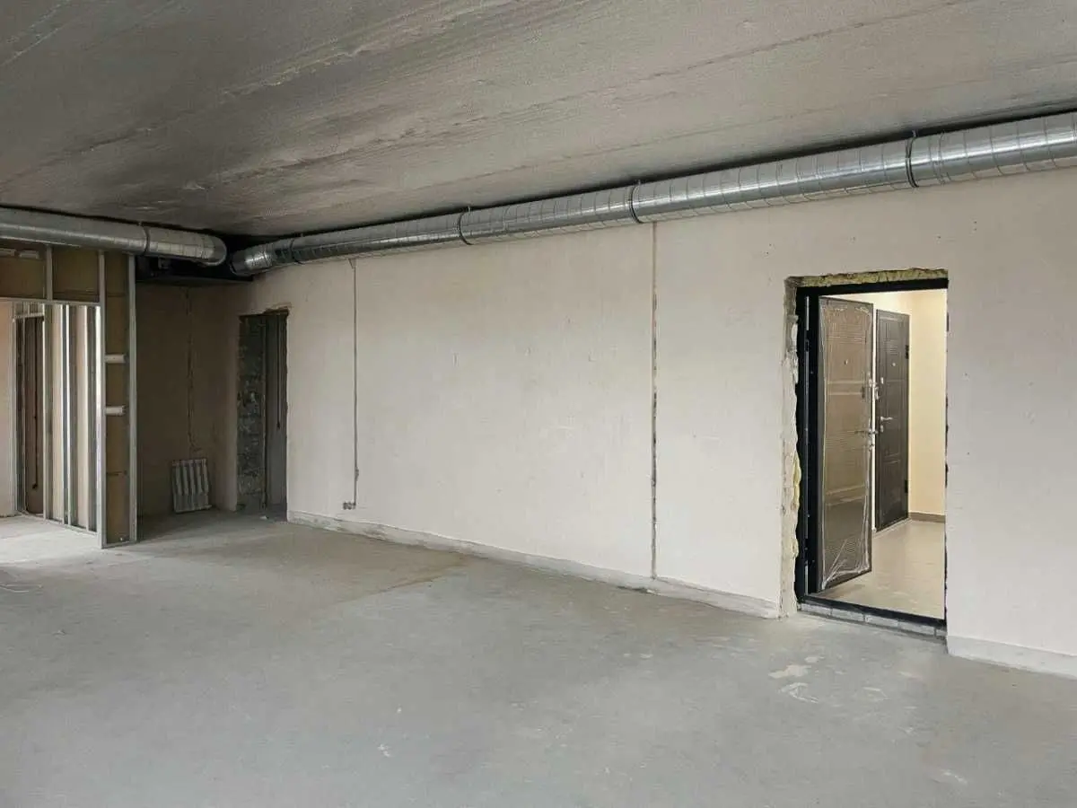 Фото Продаю офіс, 73.1 кв. м, Набережна вул.  Вишгород, ціна: 75000 USD, код 8498