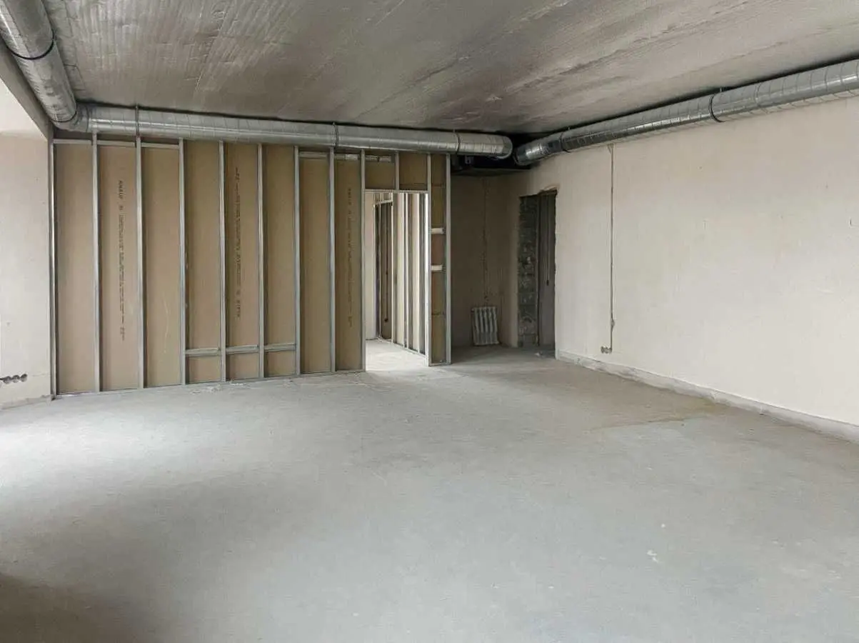 Фото Продаю офіс, 73.1 кв. м, Набережна вул.  Вишгород, ціна: 75000 USD, код 8498
