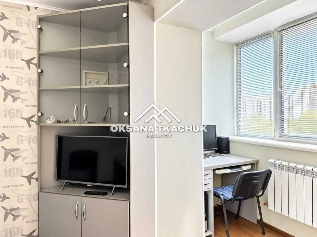 Фото Rent a 3-room apartment, Serzha Lyfaria Street (Oleksandra Saburova Street)  Kyiv for long-term rent, price: 22000 UAH, code 8500