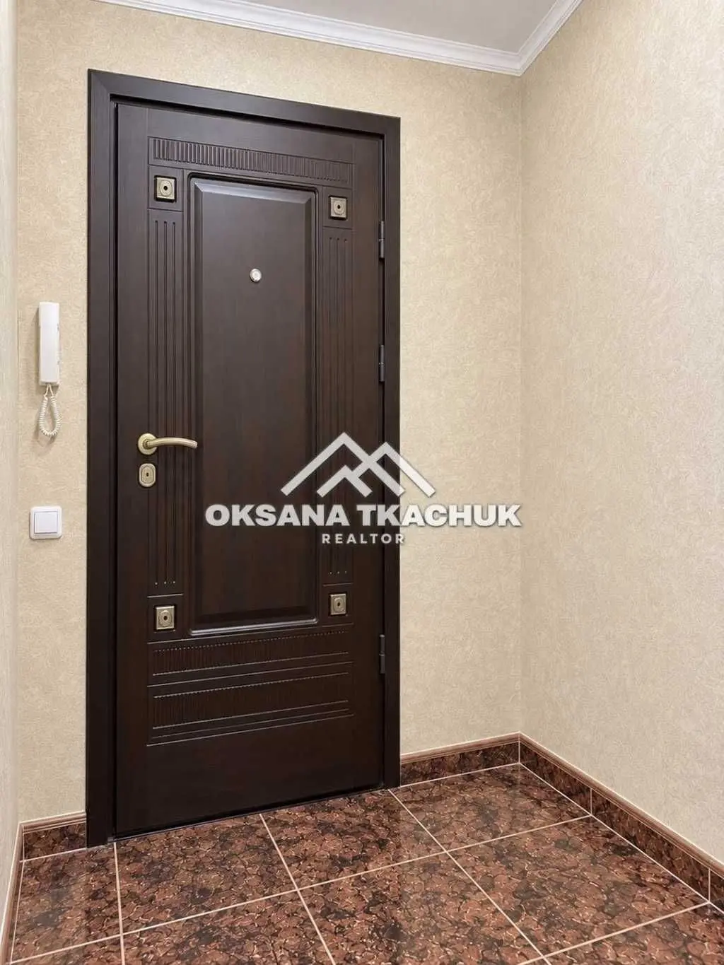 Фото Rent a 3-room apartment, Serzha Lyfaria Street (Oleksandra Saburova Street)  Kyiv for long-term rent, price: 22000 UAH, code 8500