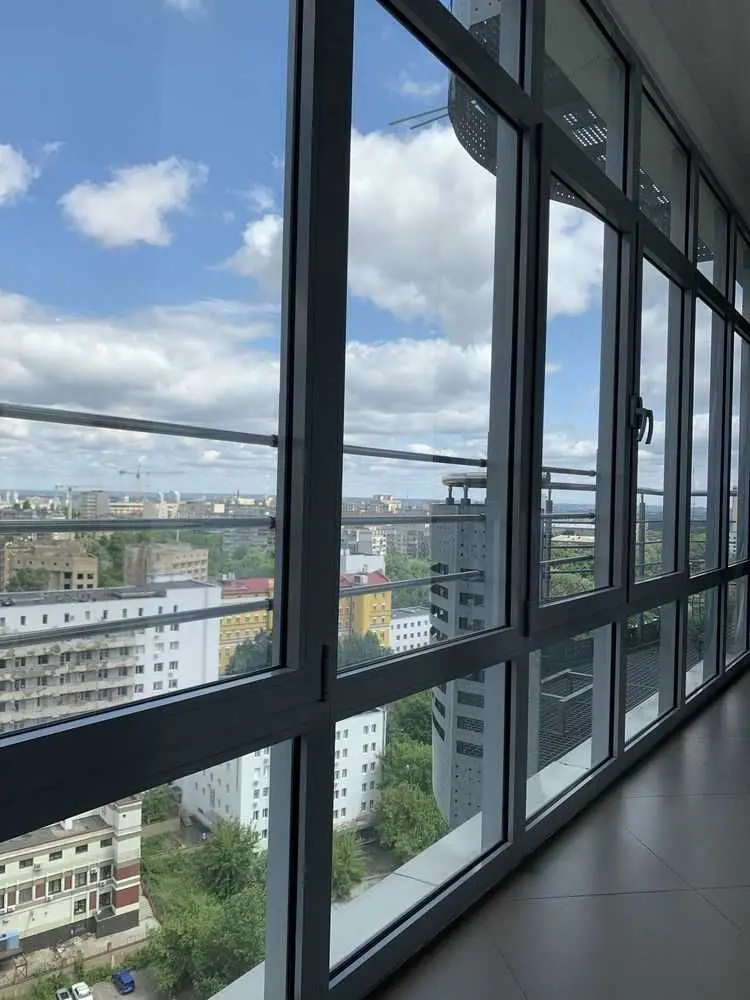 Фото Зняти 3 кімнатну квартиру, Юрія Іллєнка вул. (Мельникова)  Київ в довгострокову оренду, ціна: 38000 UAH, код 8502