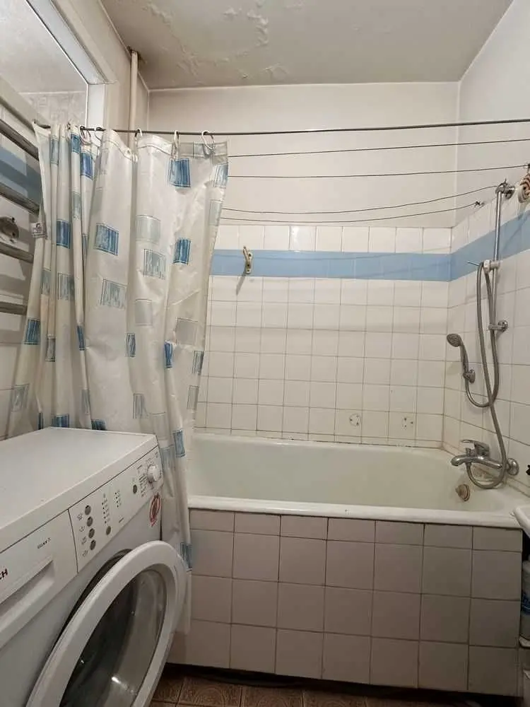Фото Selling a 3-room apartment, 94 sq.m., Mykhaila Omelianovycha-Pavlenka Street (Suvorova Street) 19 Kyiv, price: 137000 USD, code 8504