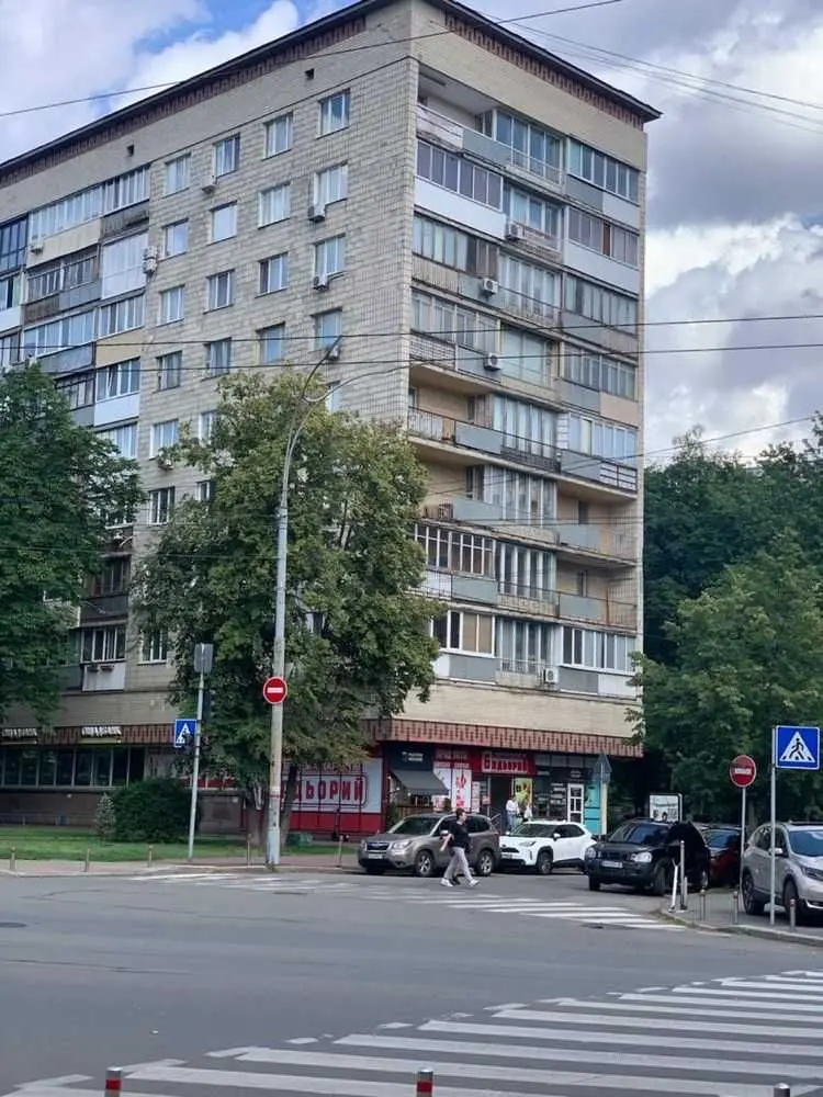 Фото Selling a 3-room apartment, 94 sq.m., Mykhaila Omelianovycha-Pavlenka Street (Suvorova Street) 19 Kyiv, price: 137000 USD, code 8504