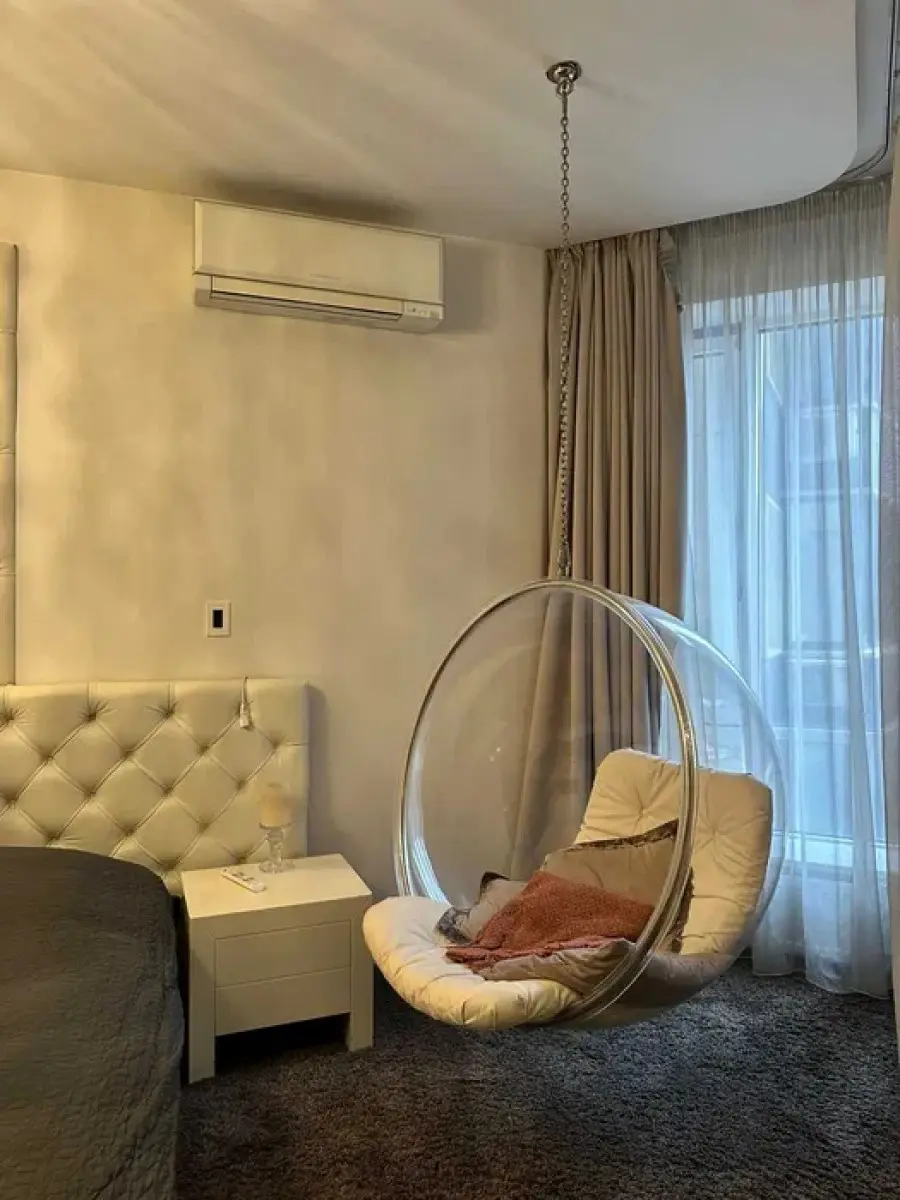 Фото Selling a 3-room apartment, 127 sq.m., Vasylia Tiutiunnyka Street (Anri Barbiusa Street) 37/1 Kyiv, price: 335000 $, code 8510