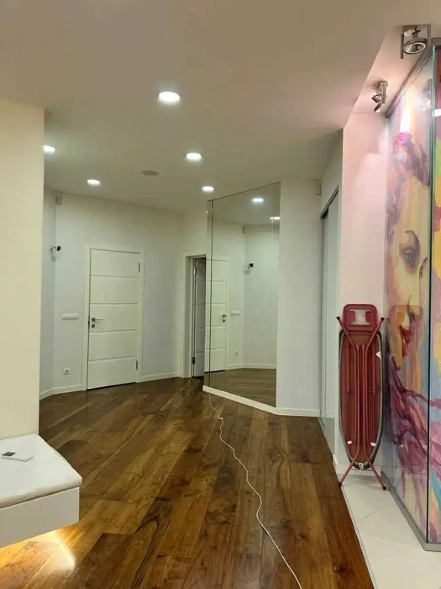 Фото Selling a 3-room apartment, 127 sq.m., Vasylia Tiutiunnyka Street (Anri Barbiusa Street) 37/1 Kyiv, price: 335000 $, code 8510