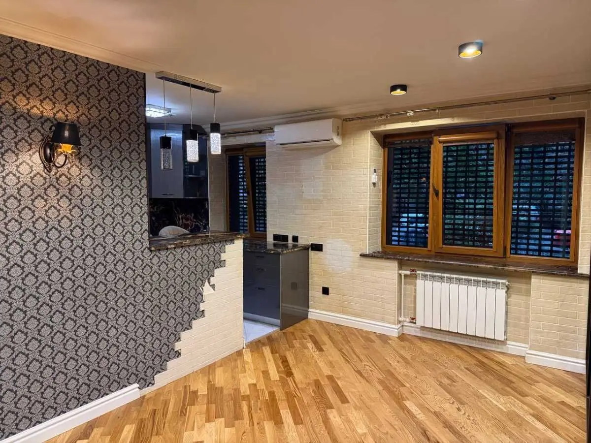 Фото Продаю 1-комнатную квартиру, 45 кв. м, Деревлянская ул. (Якира)  Киев, цена: 70000 USD, код 8511