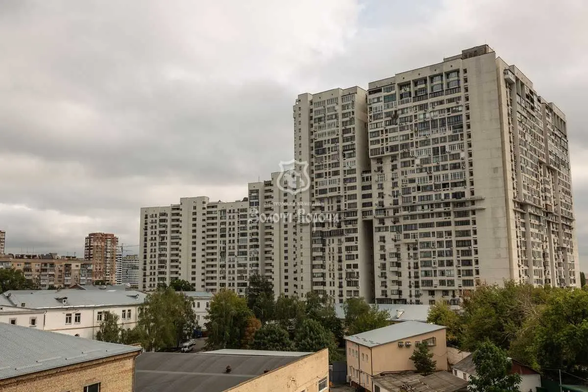 Фото Продаю 1 кімнатну квартиру, 36 кв. м, Євгена Коновальця вул. (Щорса)  Київ, ціна: 120000 USD, код 8518