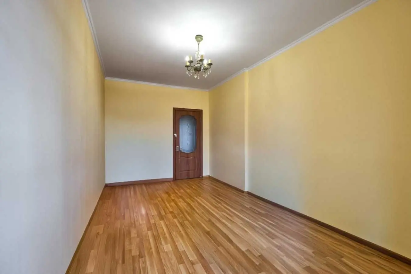 Фото Продаю 2 кімнатну квартиру, 78 кв. м, Уляни Кравченко вул. (Цеткін)  Львів, ціна: 125000 USD, код 8527