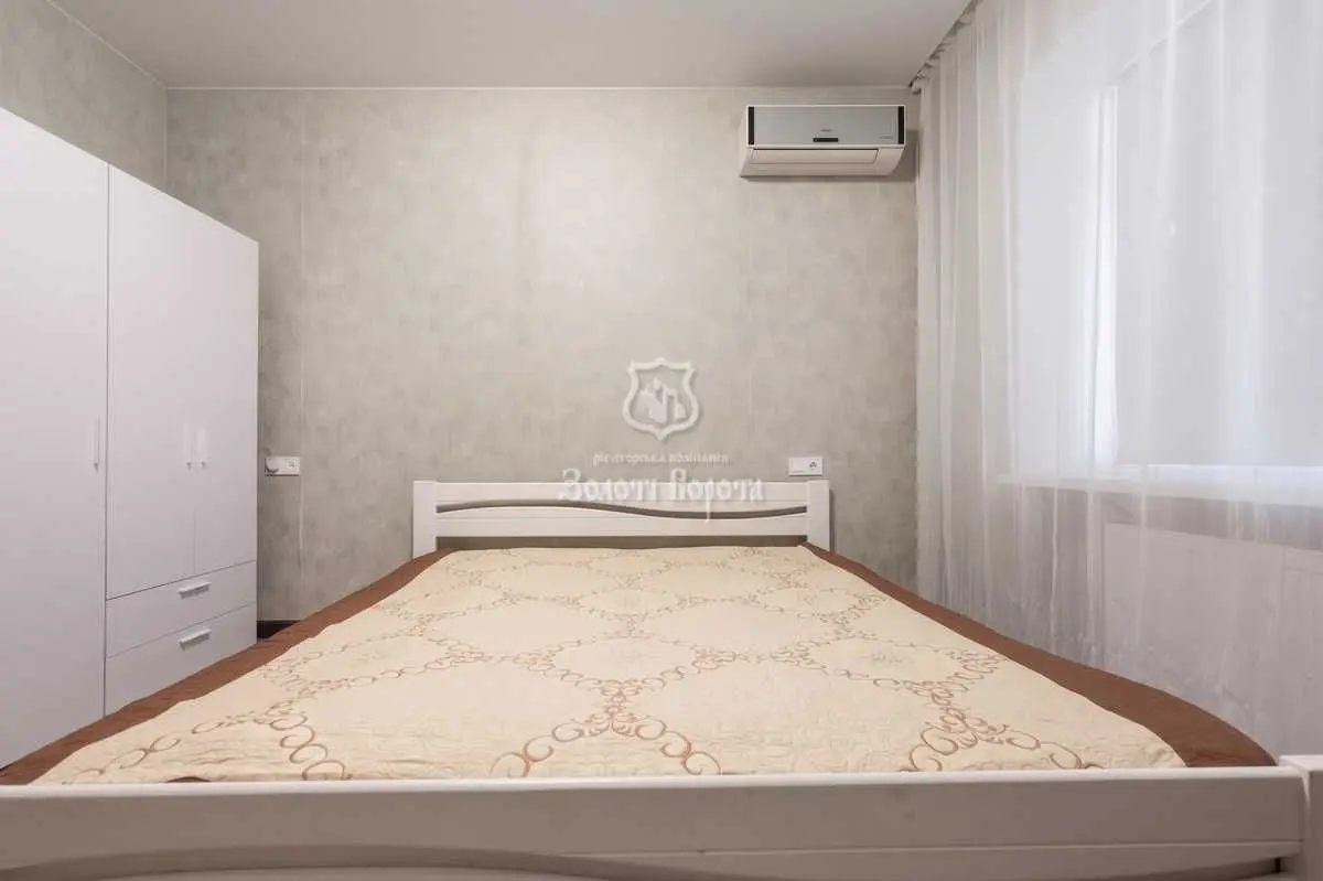 Фото Selling a 2-room apartment, 57 sq.m., Zamiska street  Kriukivshchyna, price: 80000 USD, code 8530