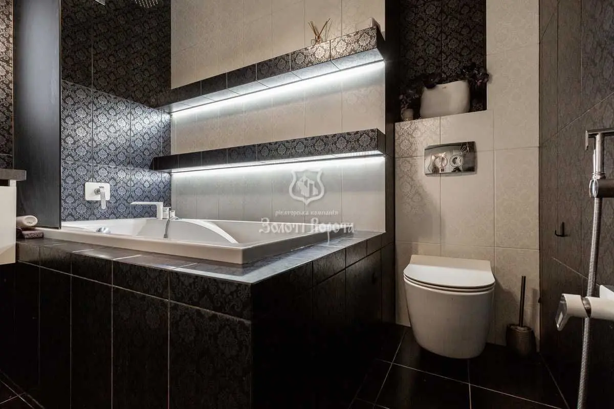 Фото Продаю 2 кімнатну квартиру, 60.7 кв. м, Боголюбова вул. 41 Софіївська Борщагівка, ціна: 86000 USD, код 8531