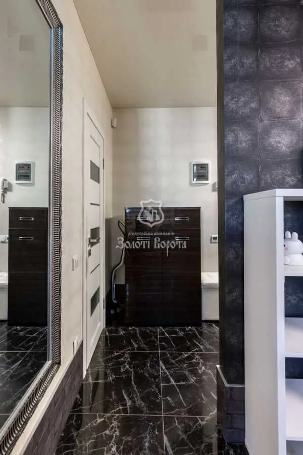 Фото Продаю 2 кімнатну квартиру, 60.7 кв. м, Боголюбова вул. 41 Софіївська Борщагівка, ціна: 86000 USD, код 8531