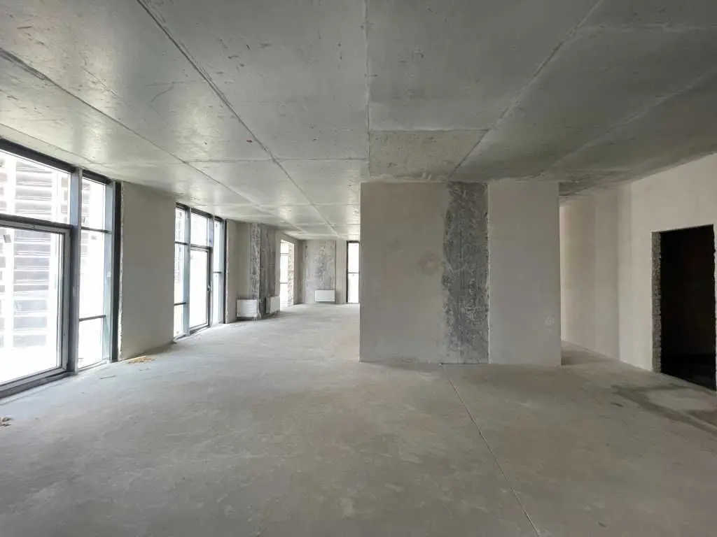 Фото Продаю 4 кімнатну квартиру, 156.3 кв. м, Андрія Верхогляда вул. (Михайла Драгомирова)  Київ, ціна: 22219632 UAH, код 8538