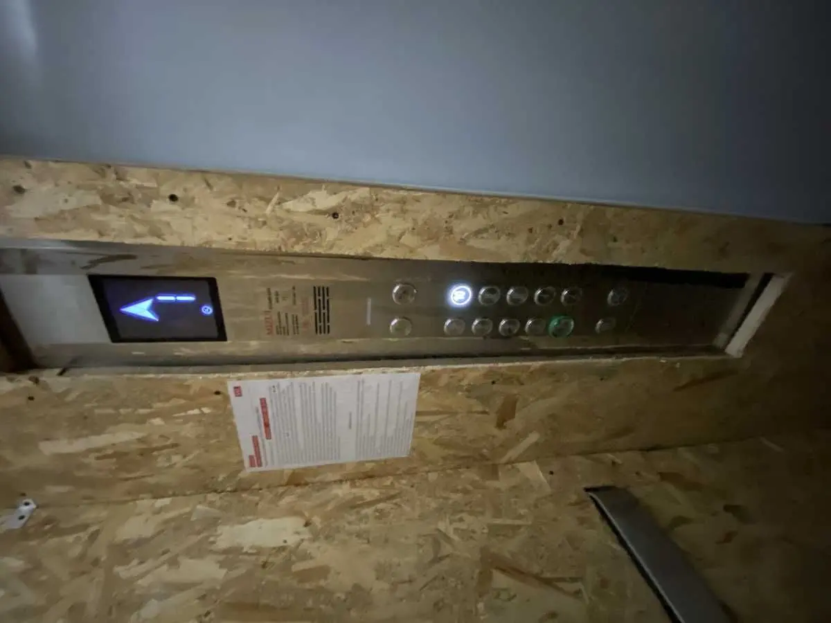 Фото Продаю 1 кімнатну квартиру, 37.6 кв. м, Свято-Покровська вул.  Гостомель, ціна: 37000 USD, код 8543