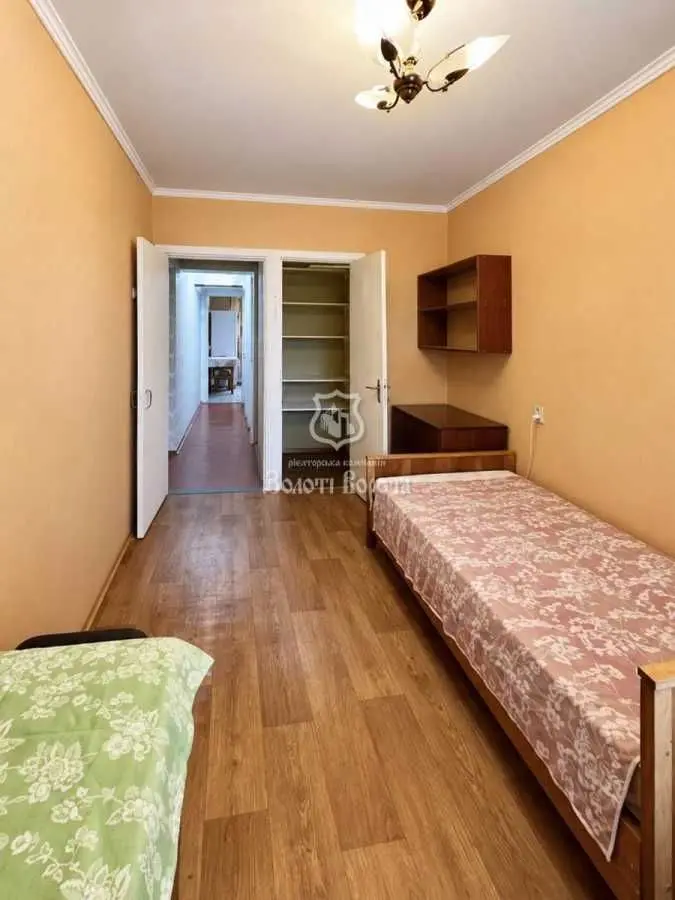 Фото Продаю 2 кімнатну квартиру, 53.2 кв. м, Зодчих вул. 4 Київ, ціна: 56000 USD, код 8547