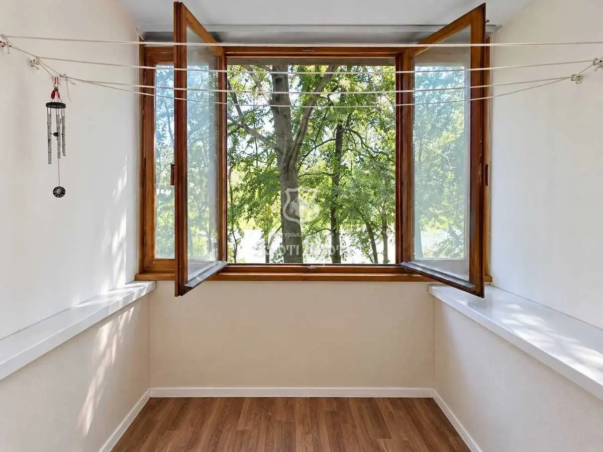 Фото Продаю 2 кімнатну квартиру, 53.2 кв. м, Зодчих вул. 4 Київ, ціна: 56000 USD, код 8547