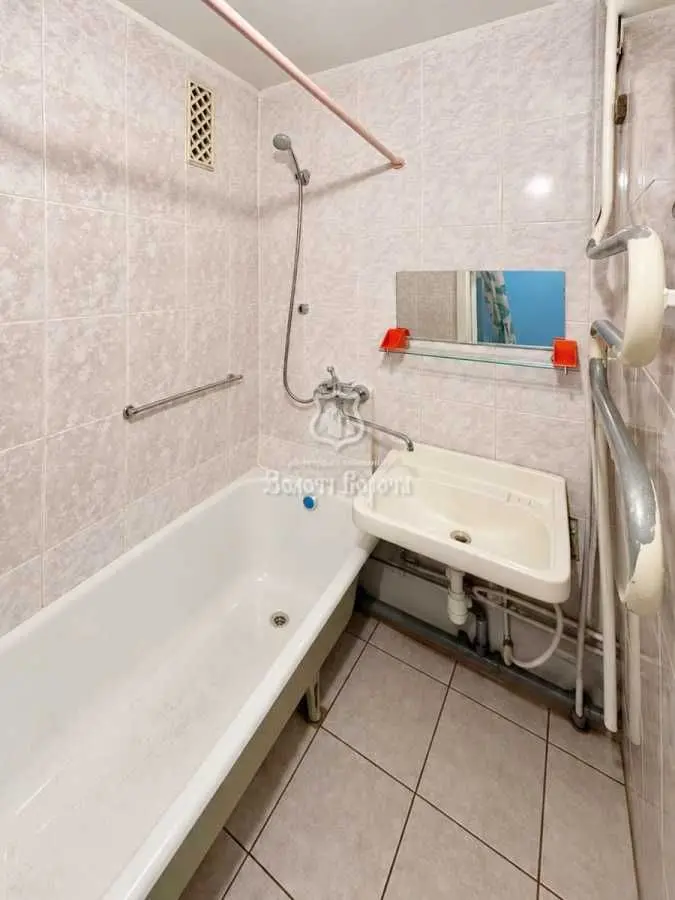 Фото Продаю 2 кімнатну квартиру, 53.2 кв. м, Зодчих вул. 4 Київ, ціна: 56000 USD, код 8547