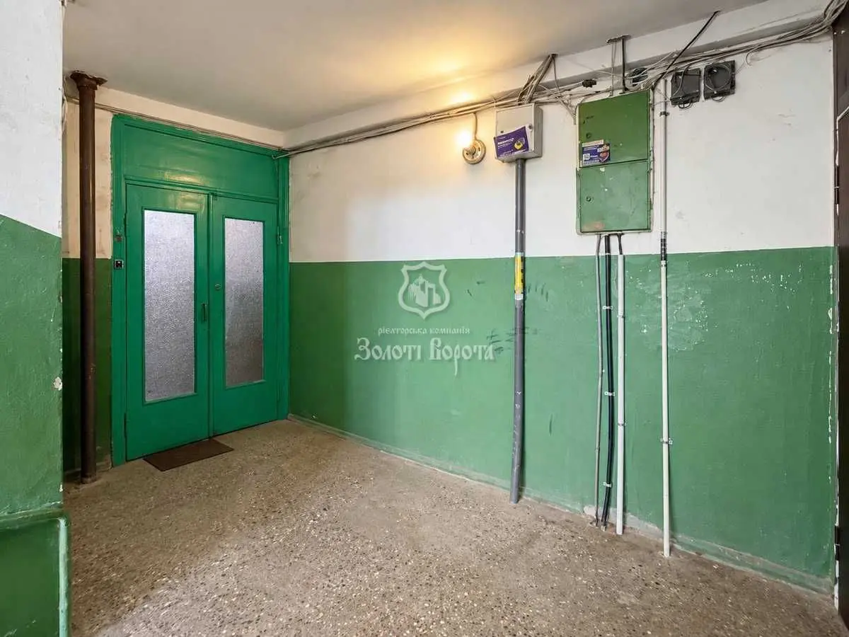 Фото Продаю 2 кімнатну квартиру, 53.2 кв. м, Зодчих вул. 4 Київ, ціна: 56000 USD, код 8547