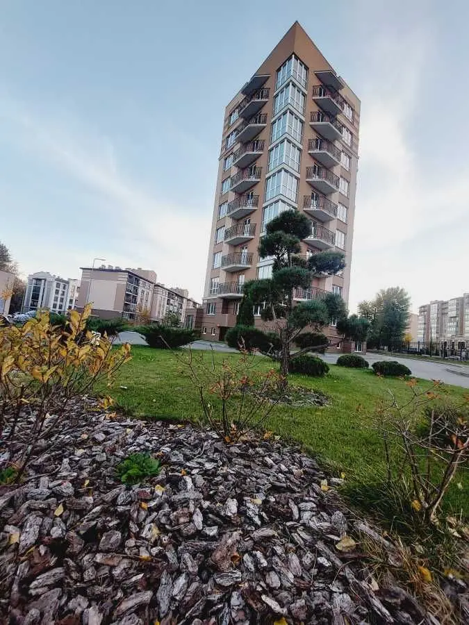 Фото Зняти 3 кімнатну квартиру, Метрологічна вул.  Київ в довгострокову оренду, ціна: 27000 UAH, код 8555