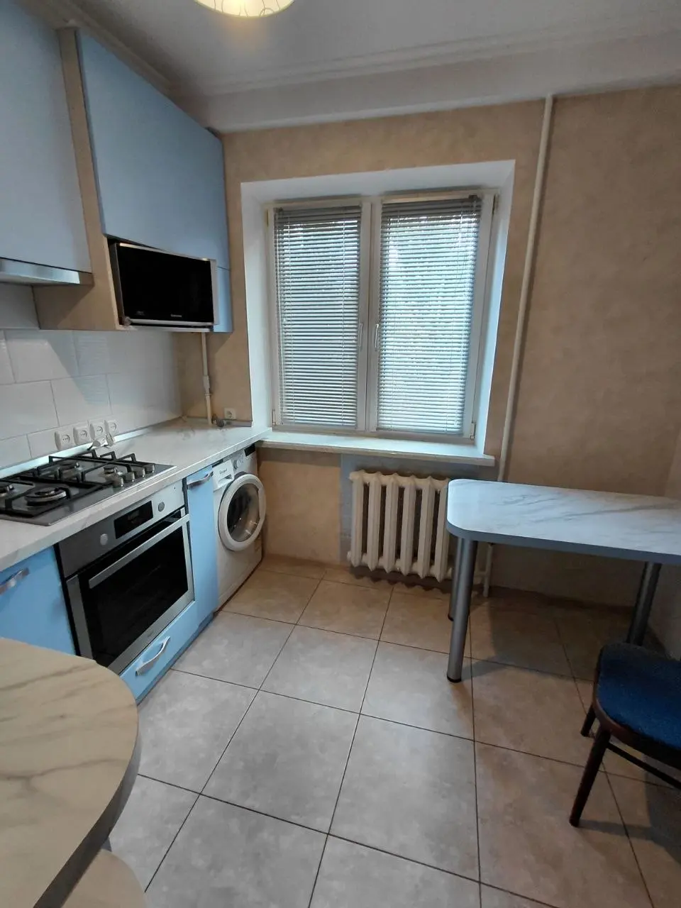 Фото Зняти 1 кімнатну квартиру, Європейського Союзу просп. 88б Київ в довгострокову оренду, ціна: 12000 UAH, код 8255