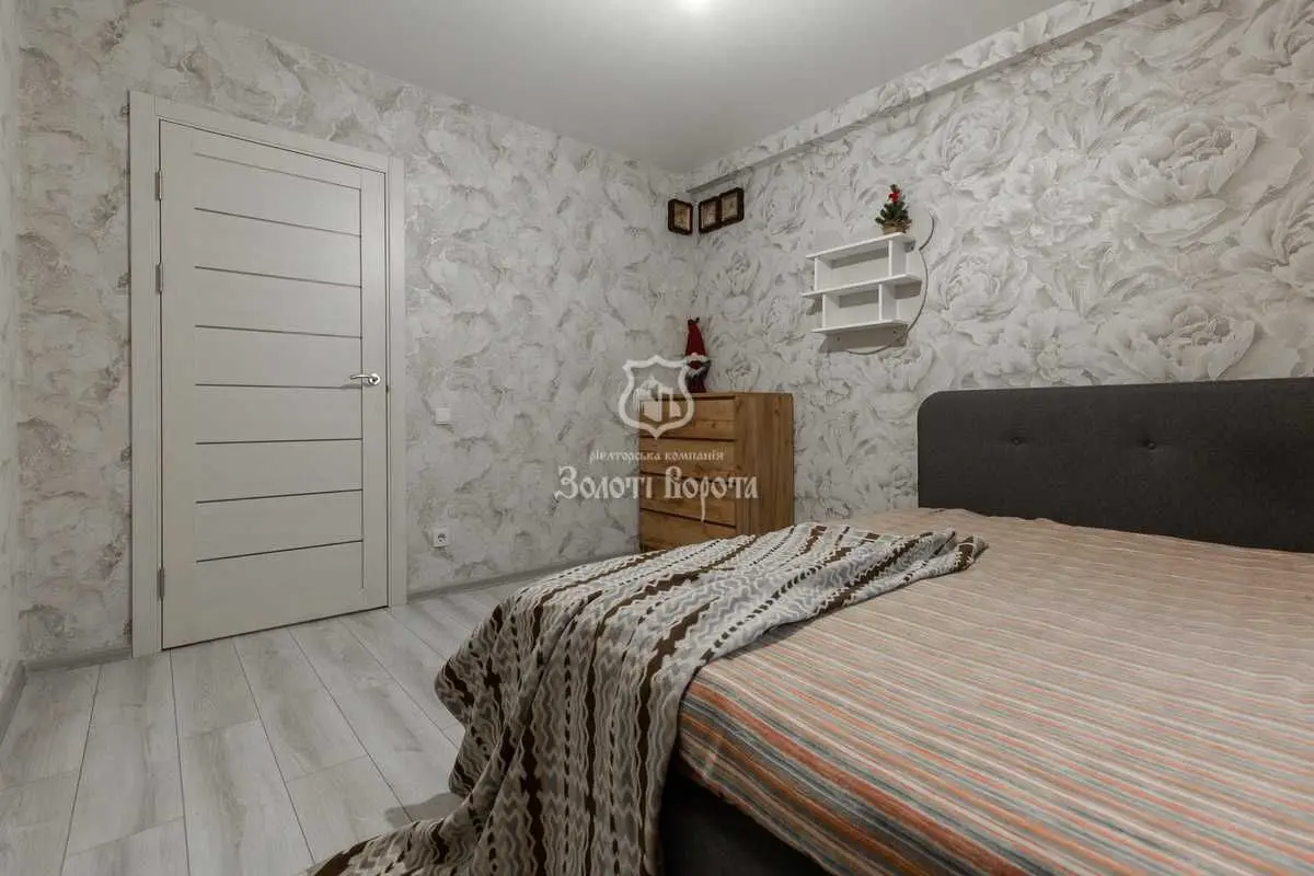 Фото Selling a 2-room apartment, 46.6 sq.m., Ivana Vyhovskoho street (Marshala Hrechka Street) 24в Kyiv, price: 75000 USD, code 8562