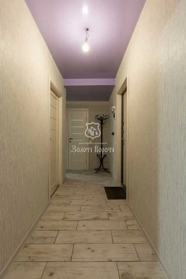 Фото Selling a 2-room apartment, 46.6 sq.m., Ivana Vyhovskoho street (Marshala Hrechka Street) 24в Kyiv, price: 75000 USD, code 8562