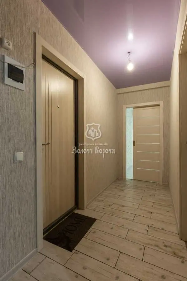 Фото Selling a 2-room apartment, 46.6 sq.m., Ivana Vyhovskoho street (Marshala Hrechka Street) 24в Kyiv, price: 75000 USD, code 8562