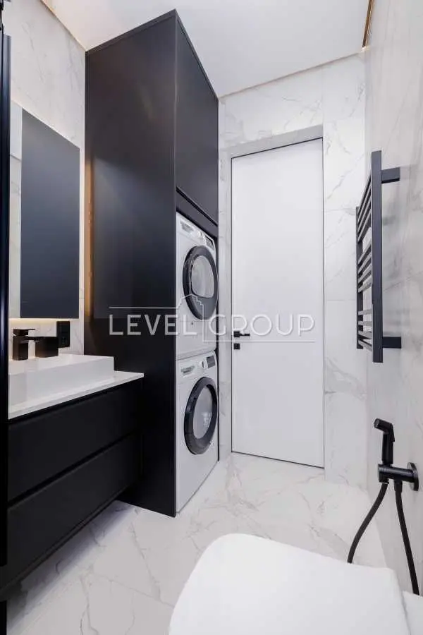 Фото Selling a 1-room apartment, 60.8 sq.m., Mykoly Pymonenka Street 19 Kyiv, price: 215000 USD, code 8564